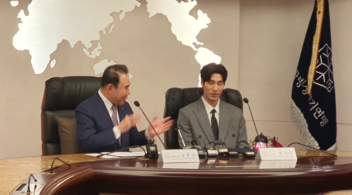 [서울=뉴시스]황대헌. 2023.02.09. daero@newsis.com *재판매 및 DB 금지