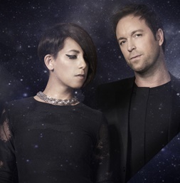 [서울=뉴시스] 노르웨이 재즈 팝 밴드 '디사운드' 시모네(왼쪽), 조이. 2023.02.13. (사진 = 프라이빗 커브) photo@newsis.com *재판매 및 DB 금지