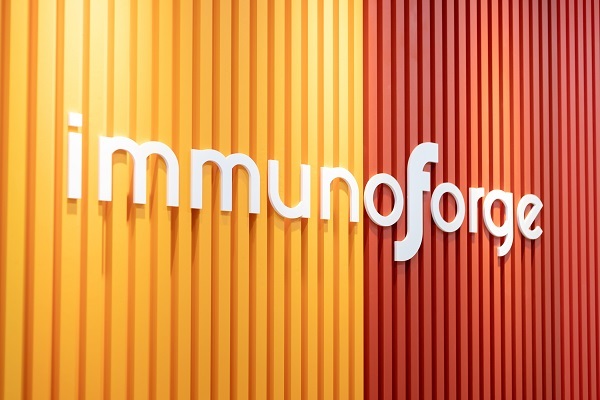 이뮤노포지, 반감기 연장 기술 도입…"후속 기반 확보"