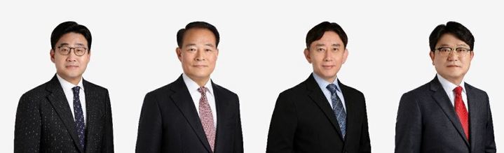 (왼쪽부터) 최종문, 박재현, 김용태 고문, 전일구 전문위원. 사진 법무법인 화우 *재판매 및 DB 금지