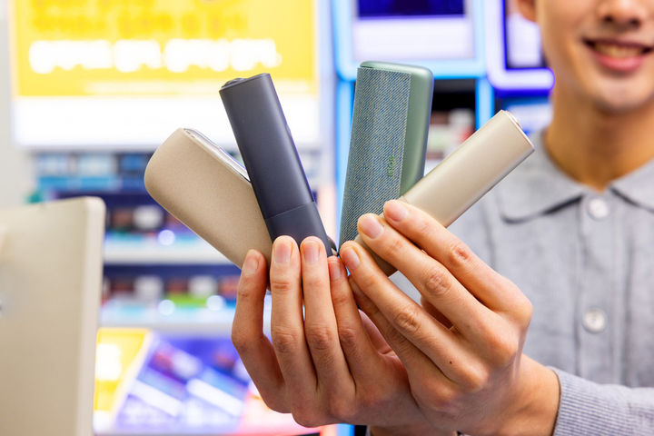 [서울=뉴시스] 한국필립모리스 전자담배 기기. (사진=한국필립모리스 제공) 2023.02.16. photo@newsis.com *재판매 및 DB 금지