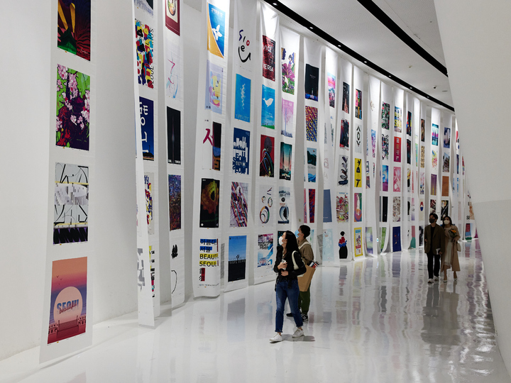 [서울=뉴시스]서울디자인 2022_디자인협단체 전시.(사진=서울시 제공)