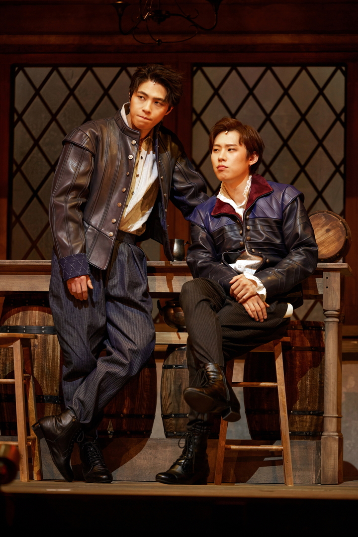 [서울=뉴시스]연극 '셰익스피어 인 러브' 공연 사진. (사진=쇼노트 제공) 2023.02.19. photo@newsis.com *재판매 및 DB 금지