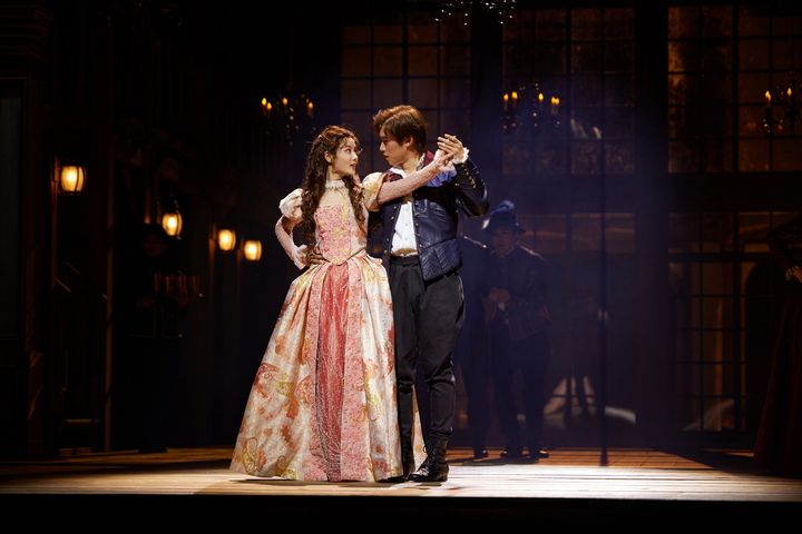 [서울=뉴시스]연극 '셰익스피어 인 러브' 공연 사진. (사진=쇼노트 제공) 2023.02.19. photo@newsis.com *재판매 및 DB 금지