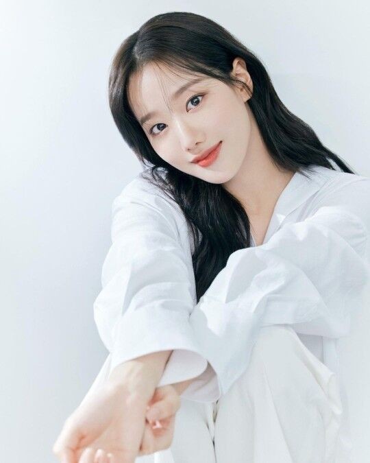 [서울=뉴시스] 이나은 2023.02.20 (사진=SNS) photo@newsis.com 	 *재판매 및 DB 금지