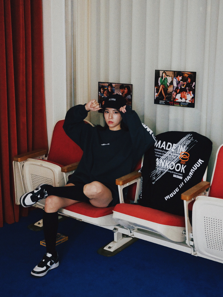 [대전=뉴시스] 한국타이어와 할스바나의 컬래버레이션 의류가 출시돼 한정판매된다. *재판매 및 DB 금지