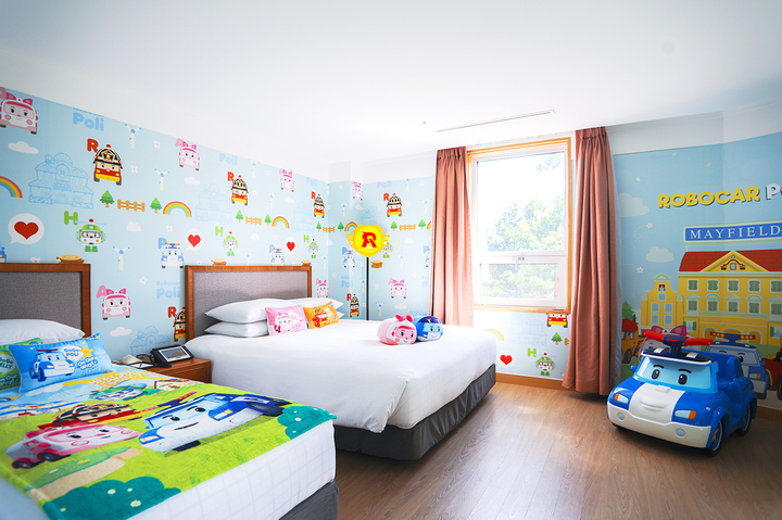 [서울=뉴시스]메이필드 호텔 서울 로보카폴리 패키지.(사진출처: 메이필드 호텔 서울 제공) 2023.02.21.