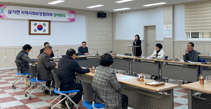 [곡성=뉴시스] 류형근 기자 = 전남 곡성군 삼기면지역사회보장협의체는 2023년도 마을복지 특화사업으로 '가스레인지 교체'와 '안전바 설치'로 확정하고 본격 추진한다고 19일 밝혔다. (사진=곡성군청 제공). photo@newsis.com *재판매 및 DB 금지