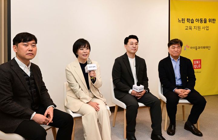 느린 학습 아동에게 맞춤형 교육을 지원하는 유니클로와 아이들과미래재단의 ‘천천히 함께’ 캠페인 출범 기자 간담회에서 질문에 답변하는 패스트리테일링 서스테이너빌리티 커뮤니케이션 디렉터 셸바 에이코.(사진=유니클로 제공) *재판매 및 DB 금지