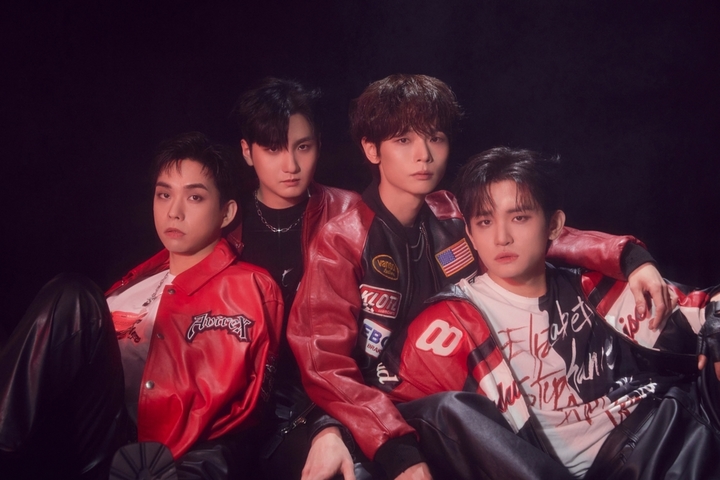 [서울=뉴시스] 밴드 루시 미니 3집 '인서트 코인' 2023.02.23 (사진= 미스틱스토리 제공 ) photo@newsis.com *재판매 및 DB 금지