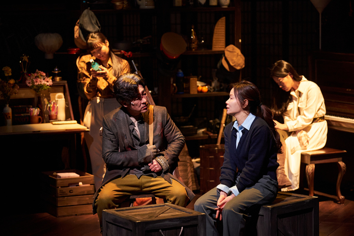 [서울=뉴시스]연극 '빵야' 공연 사진. (사진=엠비제트컴퍼니 제공) 2023.02.24. photo@newsis.com *재판매 및 DB 금지