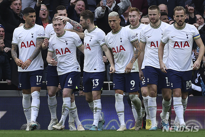 [런던=AP/뉴시스]토트넘
