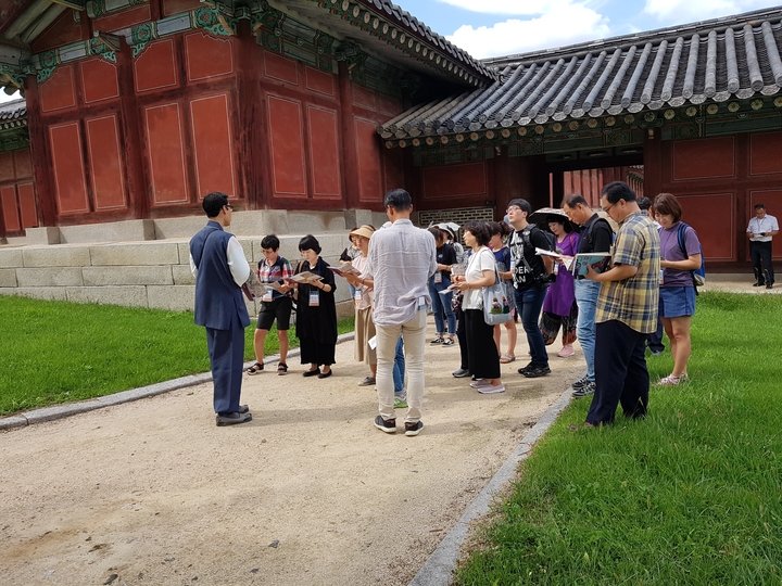 [서울=뉴시스] 2018년 '동궐도와 함께하는 창경궁 특별관람' 현장 (사진=문화재청 제공) 2023.02.27. photo@newsis.com *재판매 및 DB 금지