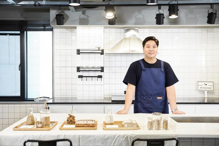 [세종=뉴시스] 주식회사 리하베스트 민알렉산더명준 대표. *재판매 및 DB 금지