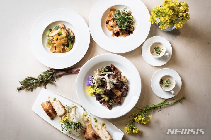 제주신화월드 성화정 봄 프로모션 (사진=제주신화월드 제공)