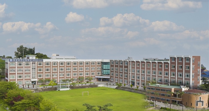 [익산=뉴시스] =원광보건고등학교. *재판매 및 DB 금지