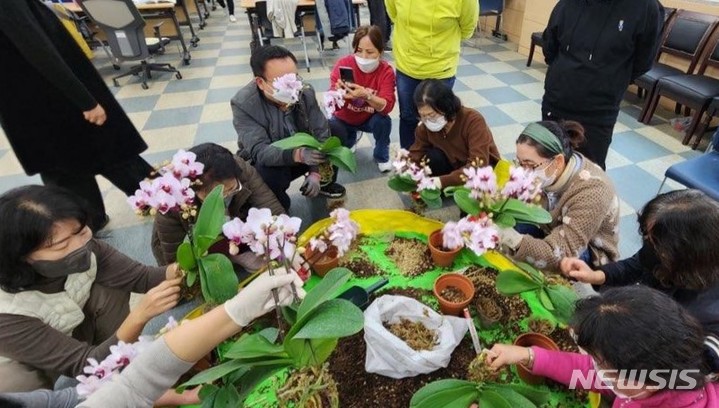 [인천=뉴시스] 이루비 기자 = 부평 가든플래너 사업. (사진=인천 부평구 제공)