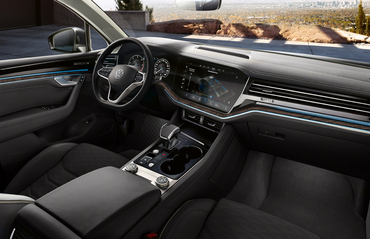 [서울=뉴시스] 폭스바겐의 고급 스포츠실용차(SUV) 모델인 2023년형 투아렉. (사진=폭스바겐 제공) 2023.03.04 photo@newsis.com *재판매 및 DB 금지