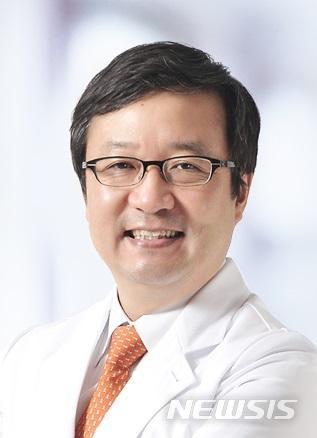 [서울=뉴시스]신임 서울대병원장인 김영태(59) 심장혈관흉부외과 교수. (사진= 서울대병원 제공) 2023.03.04. photo@newsis.com