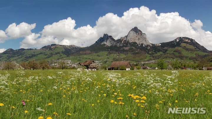 [서울=뉴시스] 슈비츠(Schwyz). (사진=스위스정부관광청 홈페이지) 2023.03.05. photo@newsis.com *재판매 및 DB 금지