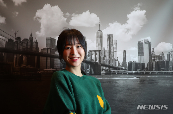 [서울=뉴시스] 고승민 기자 = 유튜버 '쯔양'이 서울 중구의 한 호텔에서 뉴시스와 인터뷰하고 있다. 2023.03.21. kkssmm99@newsis.com *재판매 및 DB 금지