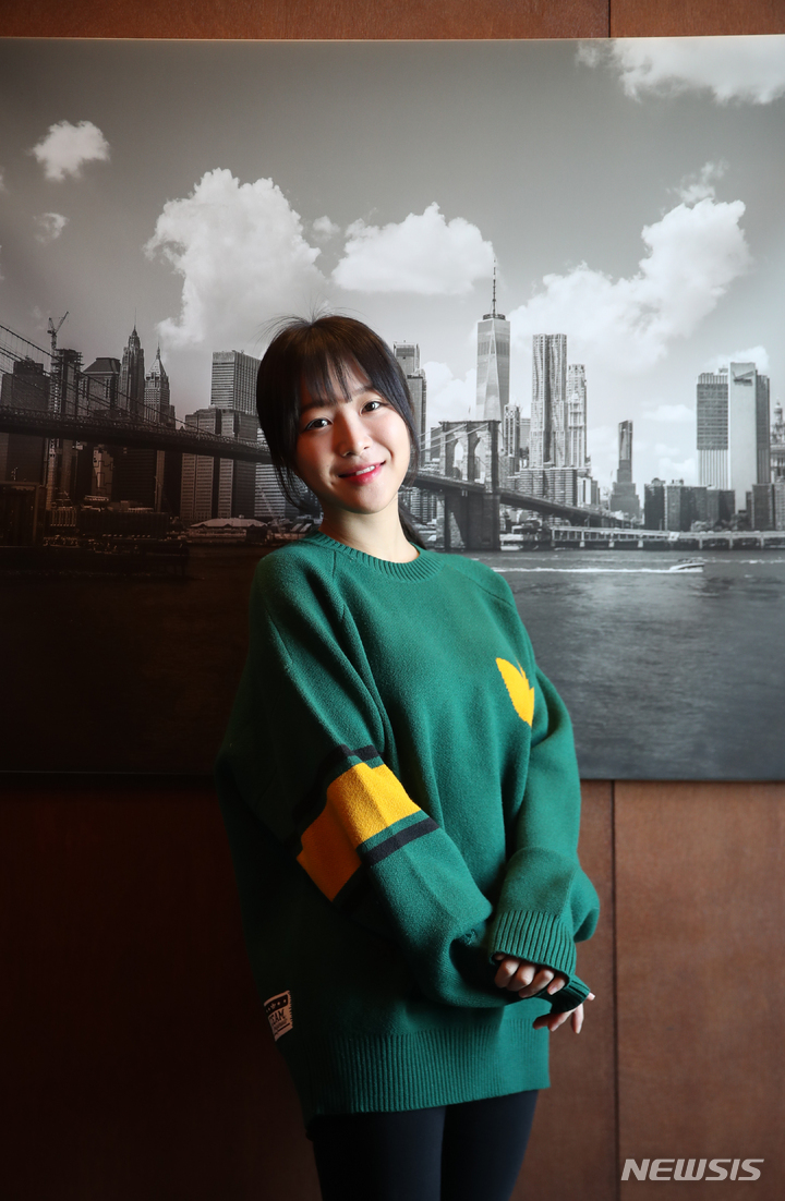 [서울=뉴시스] 고승민 기자 = 유튜버 '쯔양'이 서울 중구의 한 호텔에서 뉴시스와 인터뷰하고 있다. 2023.03.21. kkssmm99@newsis.com *재판매 및 DB 금지