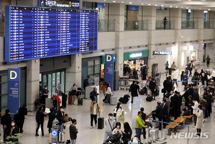 [인천공항=뉴시스] 2023년 3월 인천 국제공항의 모습. 2023.03.08. suncho21@newsis.com