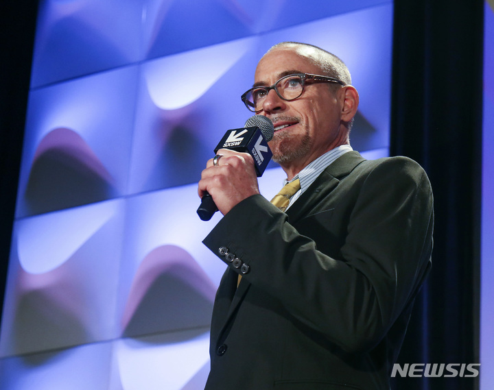 [서울=AP/뉴시스] 할리우드 배우 로버트 다우니 주니어.