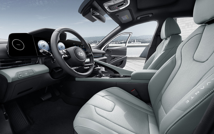 [서울=뉴시스] 현대차가 3년 만에 출시한 '더 뉴 아반떼' 부분변경 모델. (사진=현대자동차 제공) 2023.03.13 photo@newsis.com *재판매 및 DB 금지