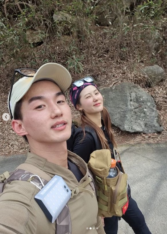 [서울=뉴시스] 한정민, 변혜진. 2023.03.13.(사진 = 개인계정 캡쳐) photo@newsis.com*재판매 및 DB 금지
