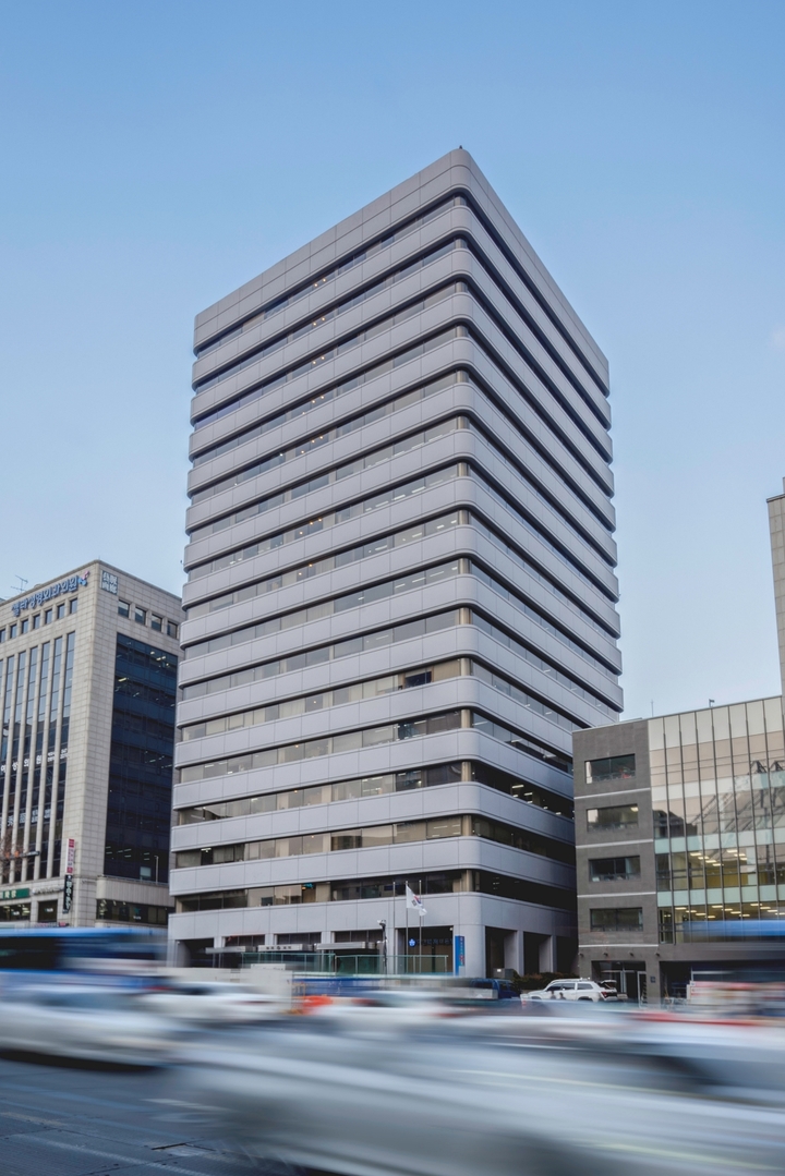 [서울=뉴시스] 서울 강남구 논현동 영풍 본사 전경. (사진=영풍 제공) 2023.03.14. photo@newsis.com *재판매 및 DB 금지