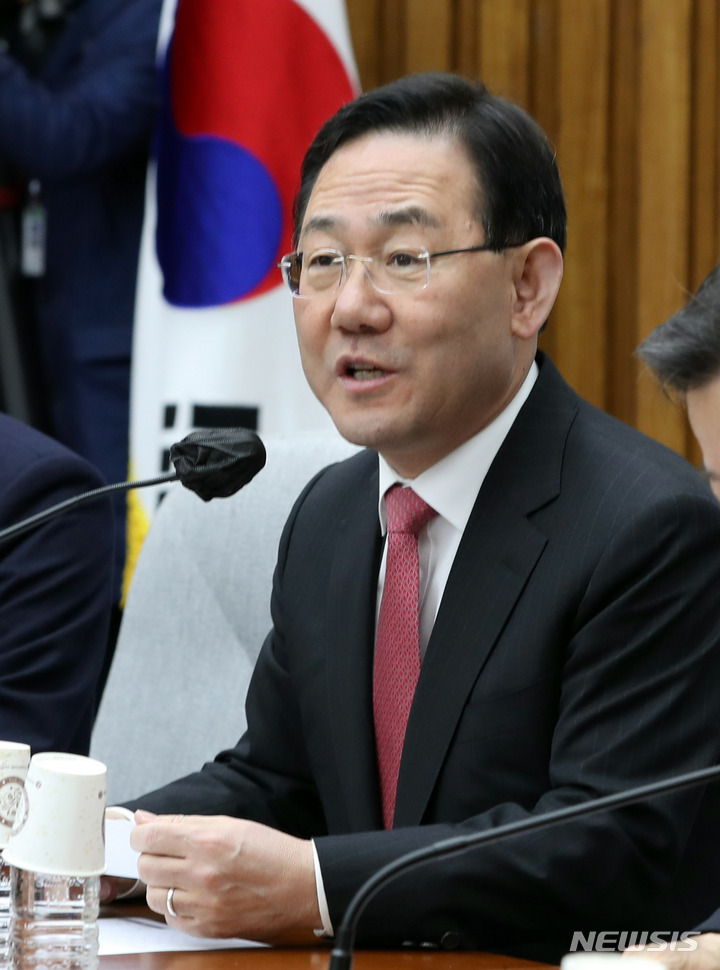 [서울=뉴시스] 전진환 기자 = 주호영 국민의힘 원내대표가 14일 오전 서울 여의도 국회에서 열린 원내대책회의에서 발언하고 있다. 2023.03.14. amin2@newsis.com