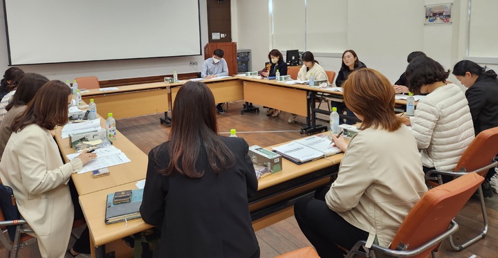 [창녕소식] 군, 소속 근로자 건강검진 ＆ 의료급여 사례관리 간담회