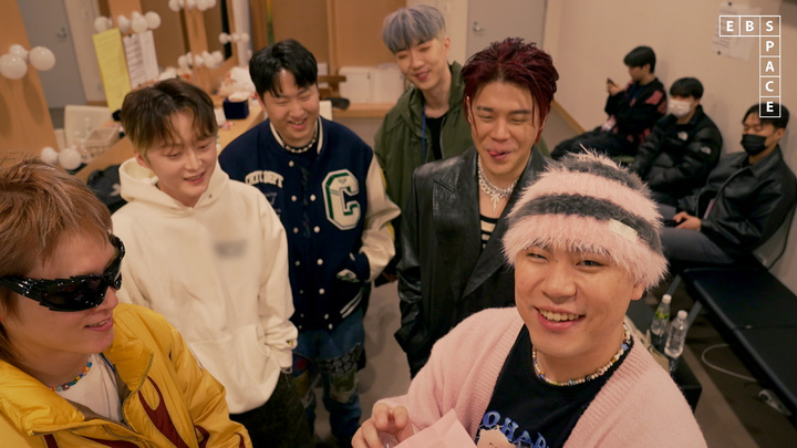 [서울=뉴시스] 힙합 크루 '우주비행'. 23.03.15. (사진=EBS 제공) photo@newsis.com *재판매 및 DB 금지