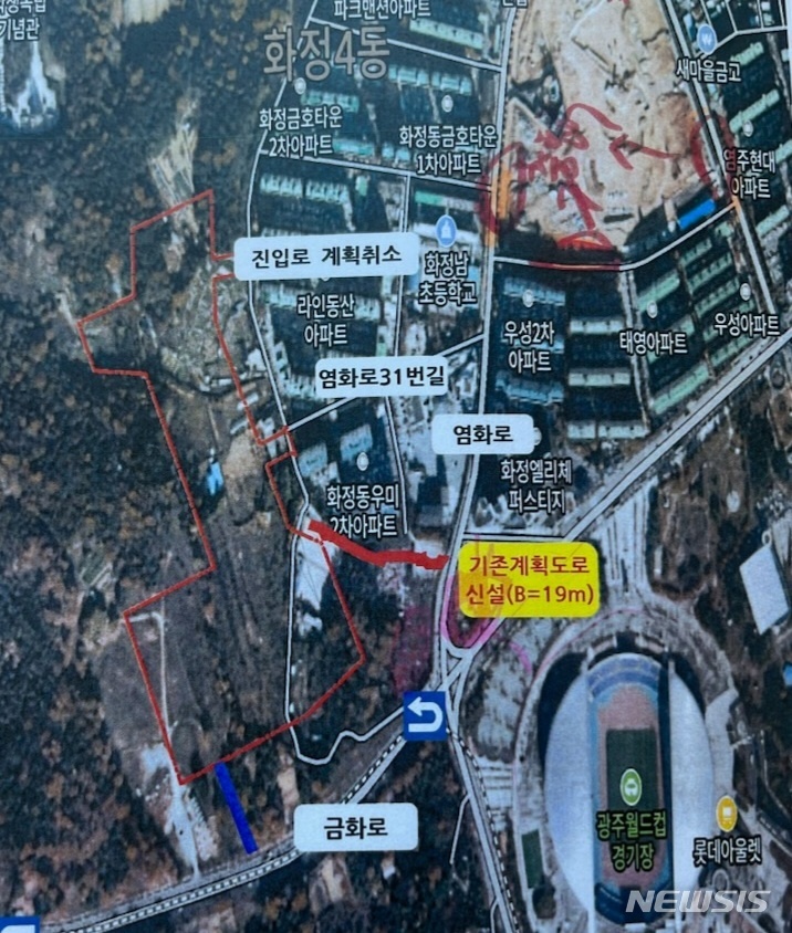 [광주=뉴시스] 민간공원 특례사업지에 들어설 롯데캐슬 아파트 예상 위성지도