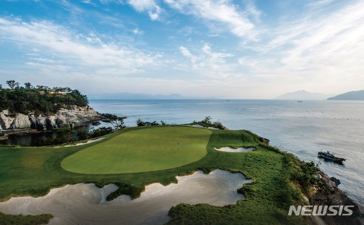 남해의 럭셔리 골프장