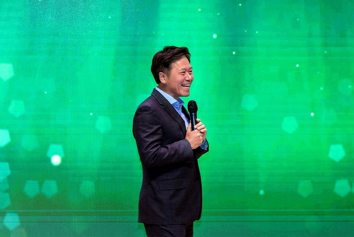 [서울=뉴시스] 박정호 SK하이닉스 부회장이 'SK하이닉스 대상' 시상식에서 임직원들에게 축하메시지를 전달하고 있다. (사진=SK하이닉스 뉴스룸) 2023.03.17. photo@newsis.com *재판매 및 DB 금지