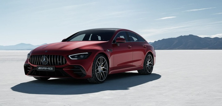 [서울=뉴시스]더 뉴 메르세데스-AMG GT 43 4MATIC+ 다이내믹 레드 블로썸.(사진=메르세데스-벤츠) 2023.3.17 photo@newsis.com *재판매 및 DB 금지