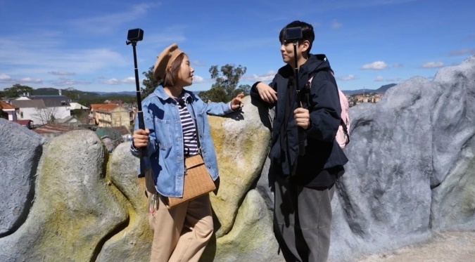 [서울=뉴시스] '배틀트립' 신봉선, 한해. 2023.03.18. (사진 = KBS 2TV 제공) photo@newsis.com *재판매 및 DB 금지