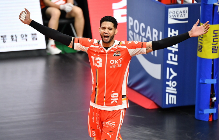 [서울=뉴시스]OK금융그룹 레오. 2023.03.18. (사진=한국배구연맹 제공) *재판매 및 DB 금지