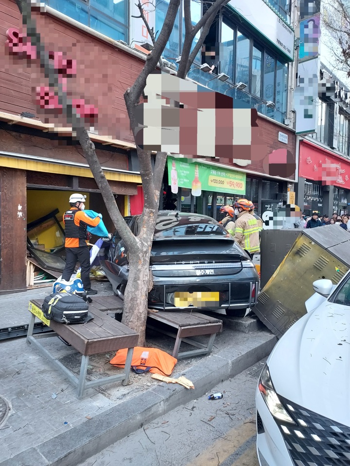 [전주=뉴시스]전북소방본부 제공. *재판매 및 DB 금지