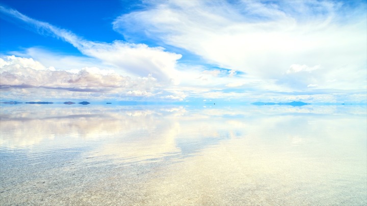 [서울=뉴시스] 홈앤쇼핑 남미여행상품 우유니 사막 모습. (사진=홈앤쇼핑 제공) 2023.03.20. photo@newsis.com&nbsp; *재판매 및 DB 금지