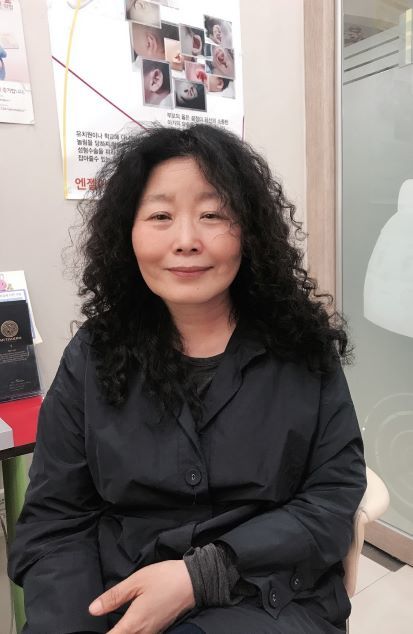 [서울=뉴시스] 황인숙 시인(사진=나남출판 제공) 2023.03.20. photo@newsis.com *재판매 및 DB 금지