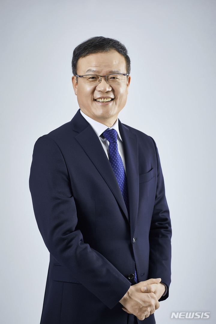 백복인 KT&G 사장, 지난해 15억 연봉 수령