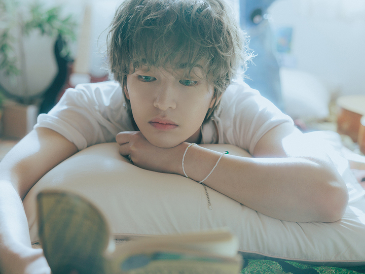 [서울=뉴시스] 샤이니 온유 첫 정규 앨범 '써클'&nbsp; 2023.03.21. (사진= SM엔터테인먼트 제공) photo@newsis.com&nbsp; *재판매 및 DB 금지