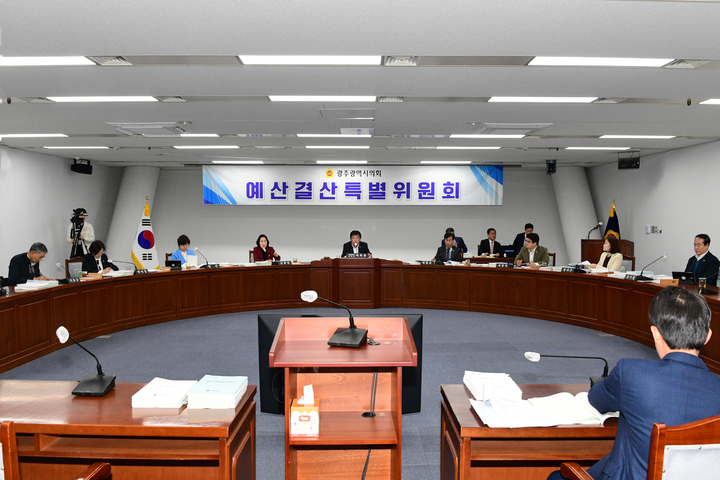  *재판매 및 DB 금지