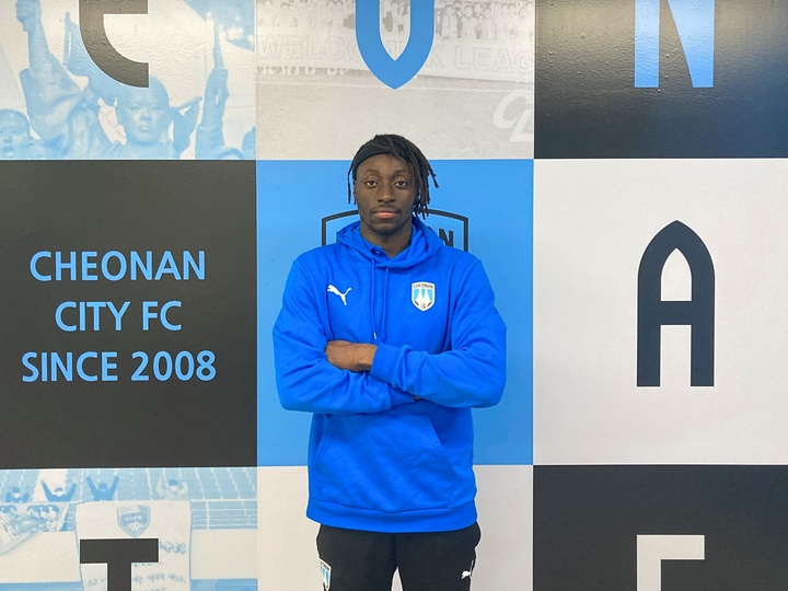 [서울=뉴시스]천안시티FC에 입단한 바카요코. 2023.03.21. (사진=천안시티FC 제공) *재판매 및 DB 금지