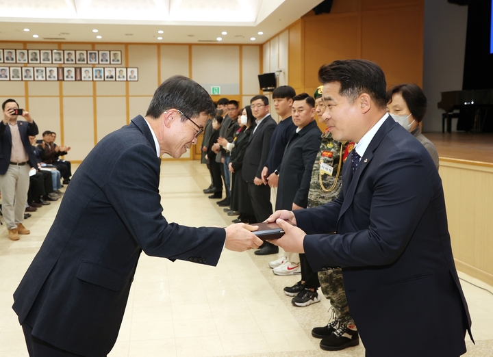 [충주소식]24일 초승달-금성 특별한 만남 등