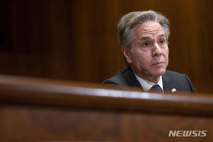 [워싱턴=AP/뉴시스]토니 블링컨 미국 국무장관이 22일(현지시간) 상원 세출위 소위에서 발언하고 있다. 2023.03.23.