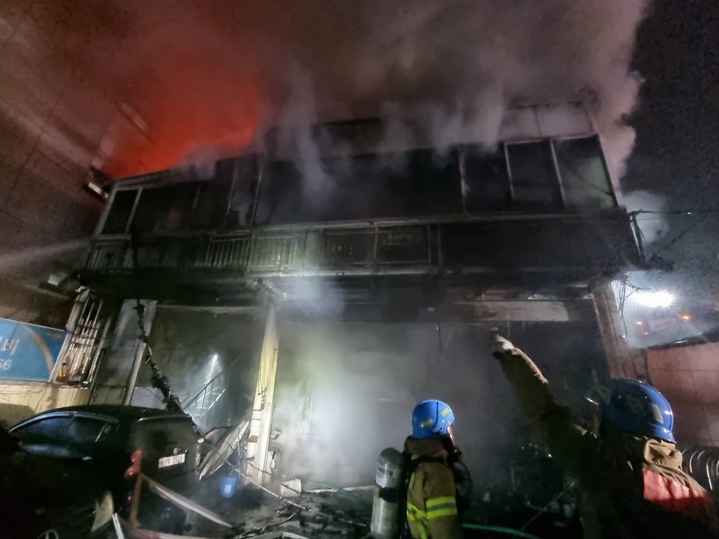 [경주=뉴시스] 경북소방본부 제공 *재판매 및 DB 금지